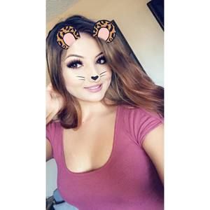 Meet your Posher, Yamelix